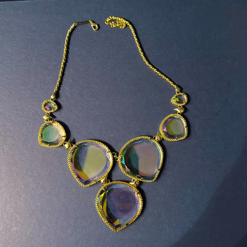 Kendra Scott pendant necklace